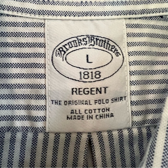 Brooks Brothers Blue and White Striped Casual Button Down Shirt - Picture 9 of 11